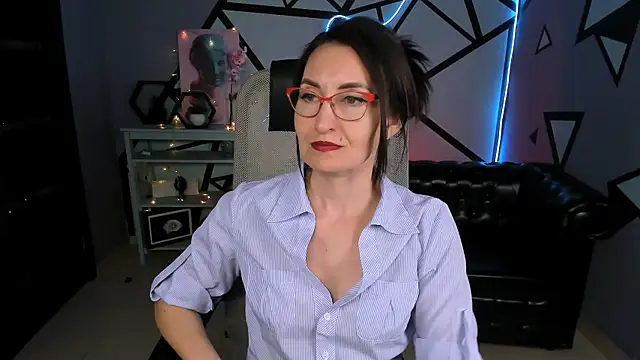 Chat +18 de UnaTerra ao vivo