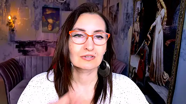UnaTerra Adlı Modelin Canlı XXX Sohbeti