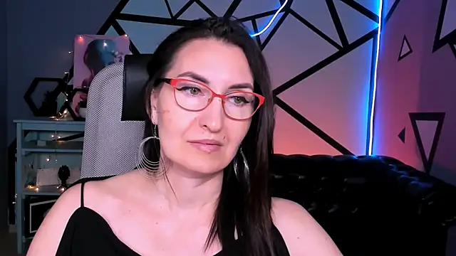 Chat +18 de UnaTerra ao vivo