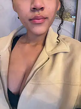 Lilithadams1's Live XXX Chat