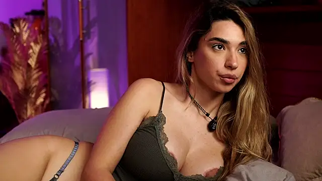 ItalianGirlのウェブカメラショー