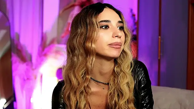 ItalianGirl's Live XXX Chat