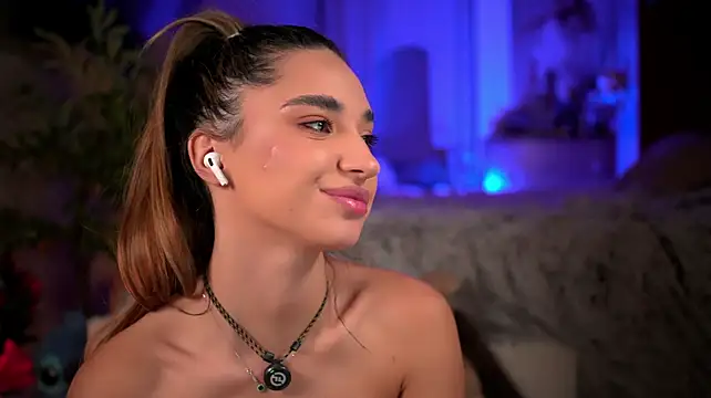 عرض كام ItalianGirl