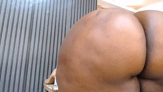 ROYALASS25 Webcamshow