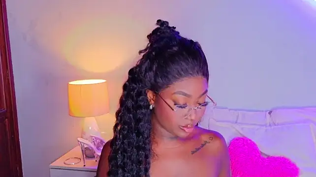 Kishalove_n Live XXX chat