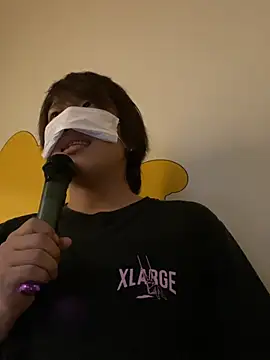 ma_k0 Show in webcam
