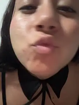 Alaia33200's Webcam Show