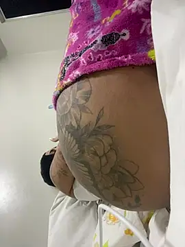 Show de danilyns na webcam
