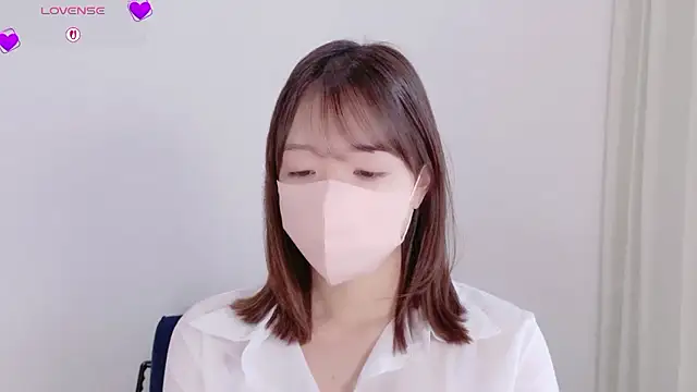 Mayu_o19oのウェブカメラショー