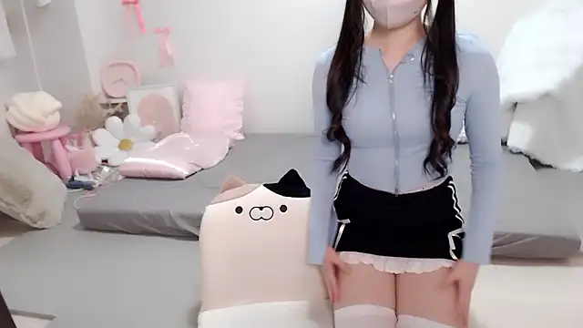moka-neko: απευθείας συνομιλία ΧΧΧ