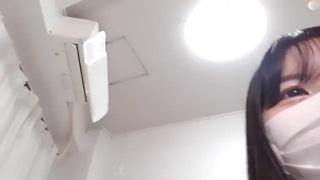 Chat XXX en directo de moka-neko