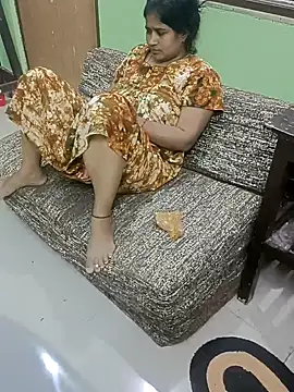 Chat XXX ao vivo de nishatelugu1