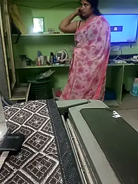 Webkamerová show nishatelugu1