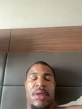 kingtaydo Show in webcam