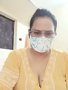 XXX chat uživo modela Payal-bhabhi07