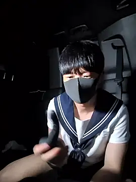 shin_04ji 在線直播表演