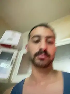 Hehjehjeqll webkamerás műsora