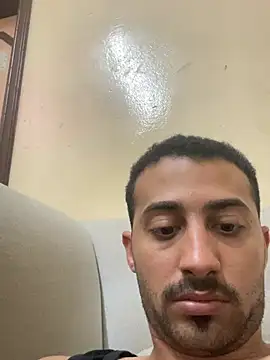 Hehjehjeqll Show in webcam