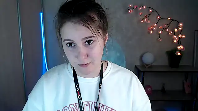 Milka_kamila 现场XXX聊天