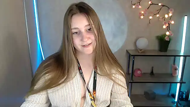 Milka_kamila élő XXX-chatje