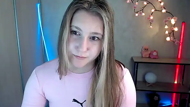 Онлайн чат XXX Milka_kamila