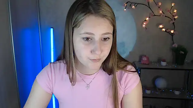 Milka_kamila 现场XXX聊天