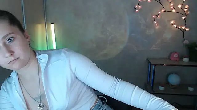 Milka_kamila live XXX chat