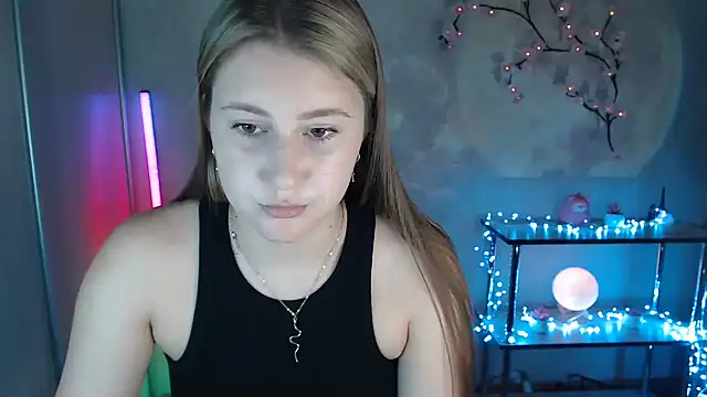 צ'אט XXX בשידור חי של Milka_kamila