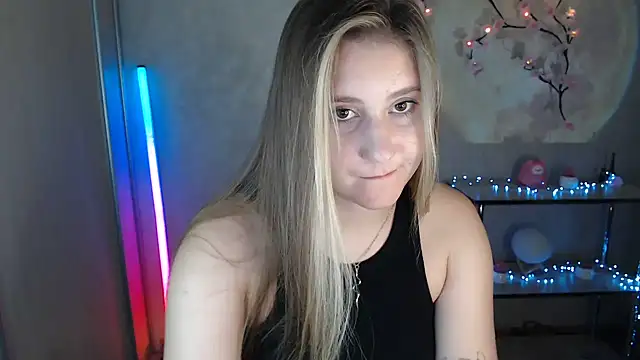 צ'אט XXX בשידור חי של Milka_kamila