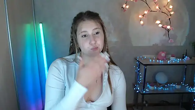 Milka_kamila élő XXX-chatje