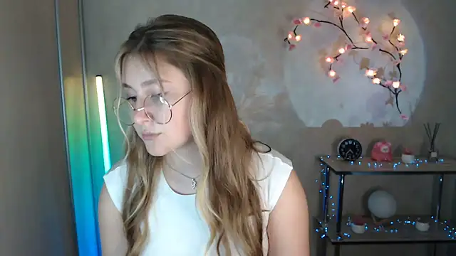 Milka_kamila: онлайн-секс-чат