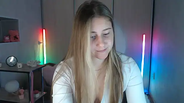 Онлайн чат XXX Milka_kamila