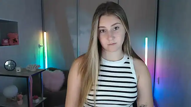 Milka_kamila XXX чат на живо