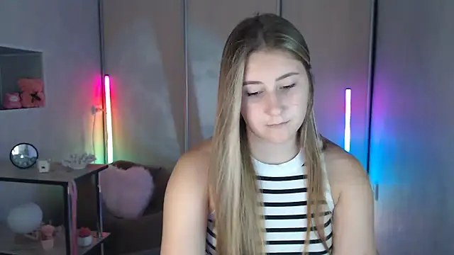 Онлайн чат XXX Milka_kamila