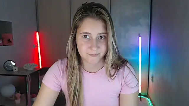 צ'אט XXX בשידור חי של Milka_kamila