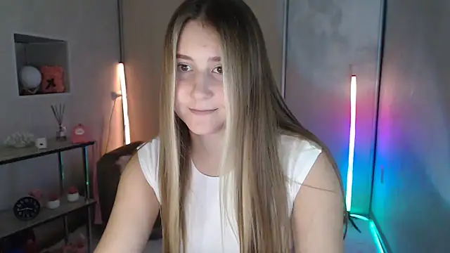 Milka_kamila 现场XXX聊天