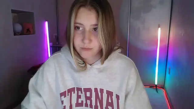 צ'אט XXX בשידור חי של Milka_kamila