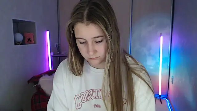 צ'אט XXX בשידור חי של Milka_kamila