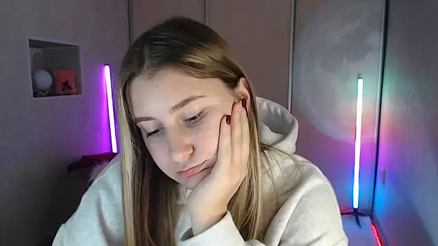 Milka_kamila's Webcam Show
