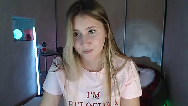 Milka_kamila Webcam Show