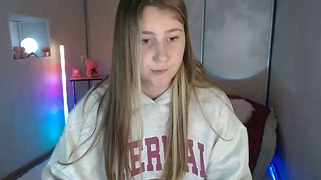 Milka_kamila Webcam Show