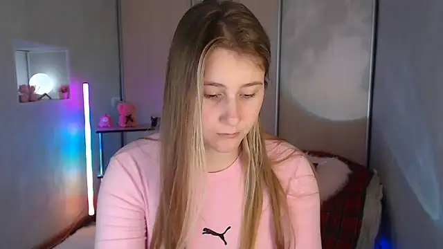Milka_kamila's Webcam Show