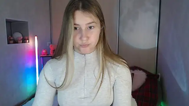 Pokazy przed kamerką – Milka_kamila