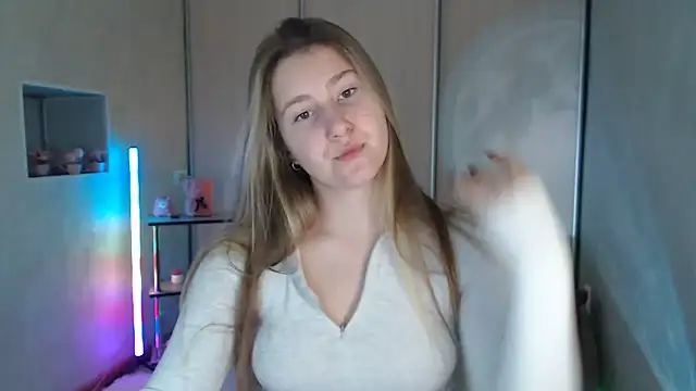 Milka_kamila – webcam-show