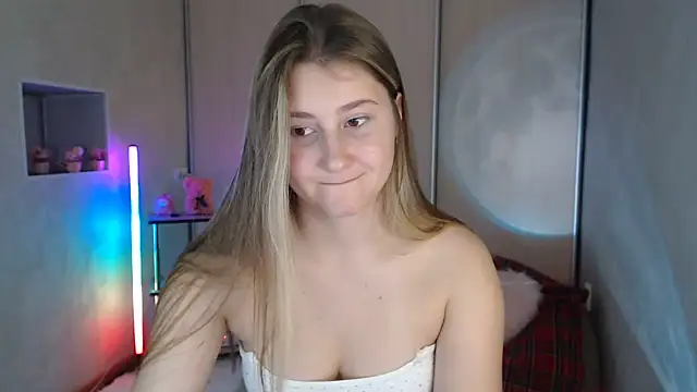 Milka_kamila Show Webcam