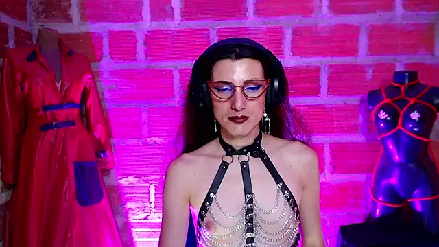Moira-Hot Webcam-Show
