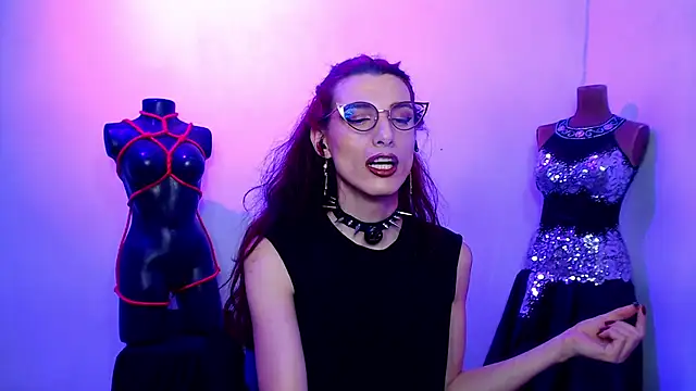 Moira-Hot's Webcam Show