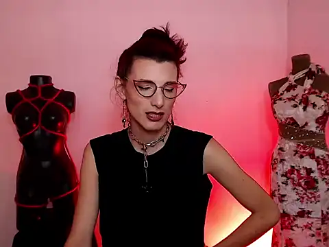 Moira-Hot's Webcam Show