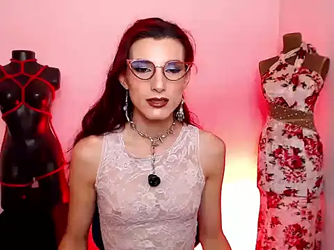 Webkamerová show Moira-Hot