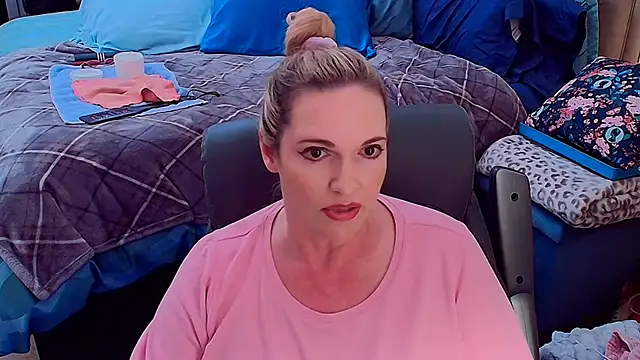 Pokazy przed kamerką – ninajaymes